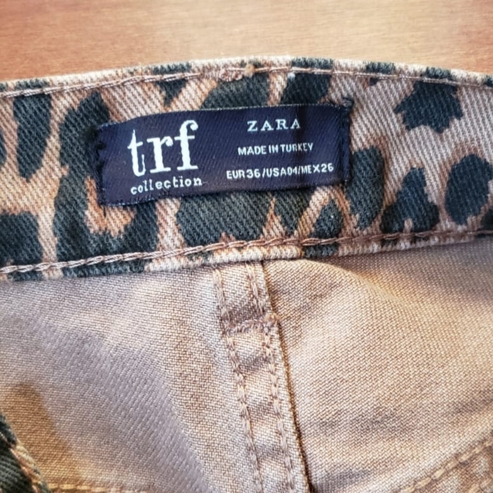 Zara Leopard Mom Jeans - Picture 8 of 8